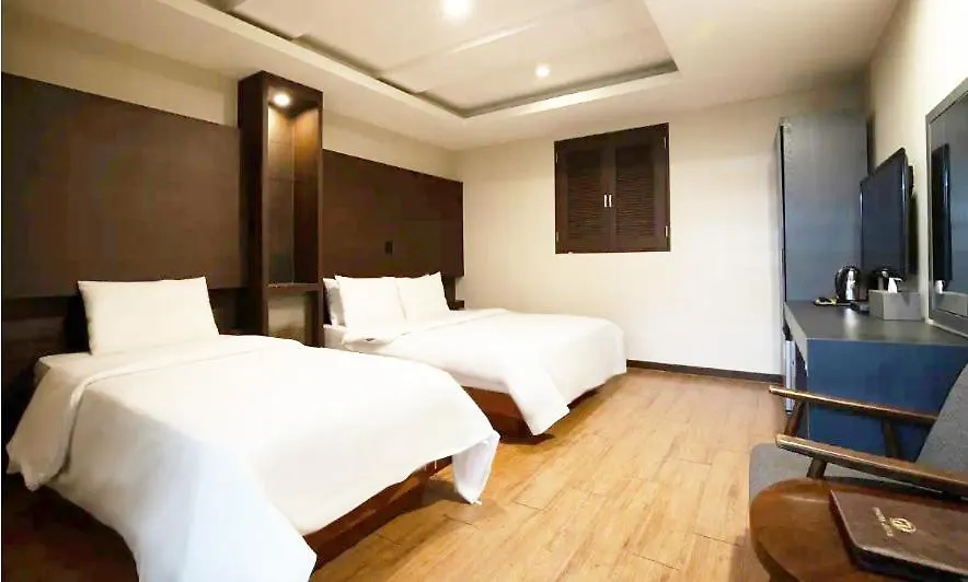 Incheon Airport Hotel June