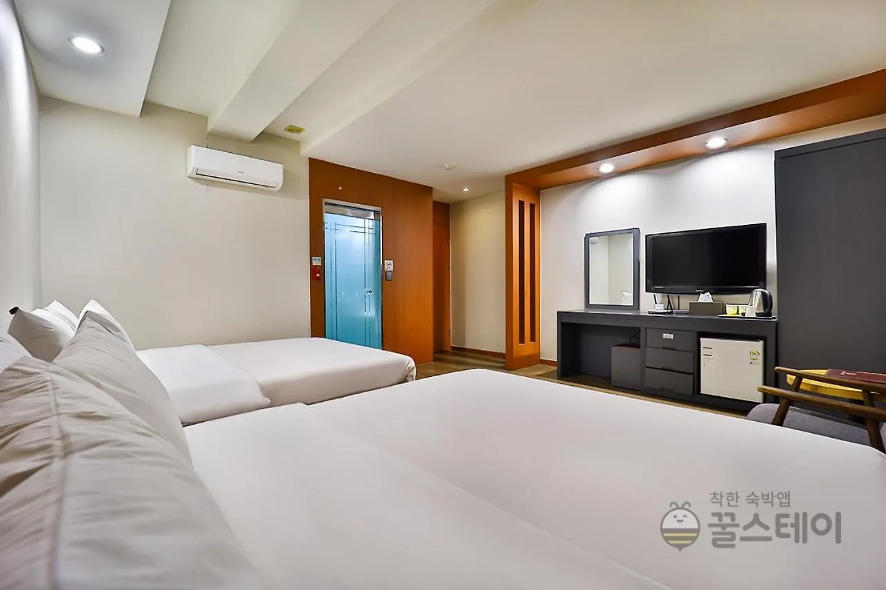 Hotel Airport June Incheon