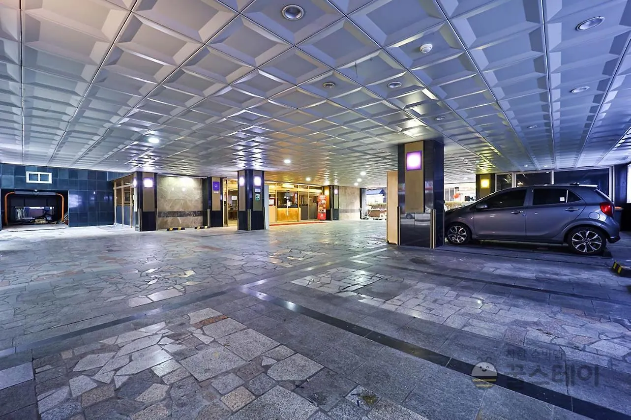 Incheon Airport Hotel June