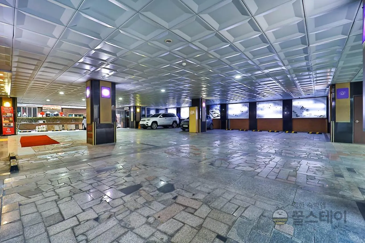 Incheon Airport Hotel June