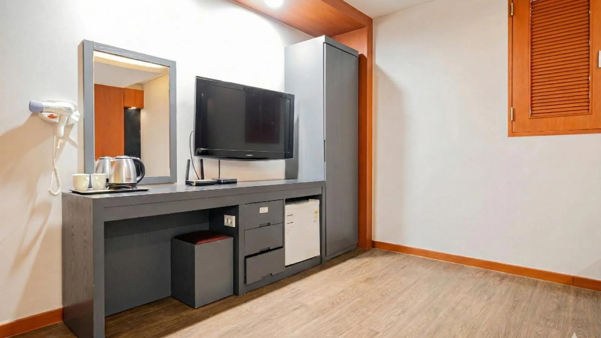 Incheon Airport Hotel June