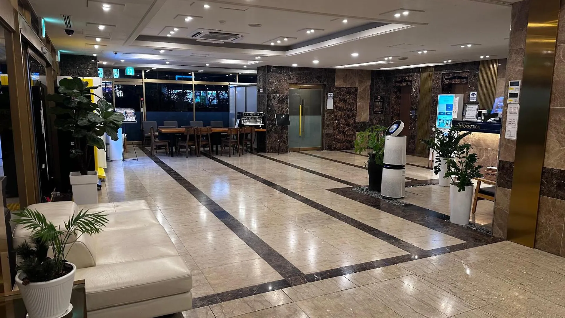 Incheon Airport Hotel June