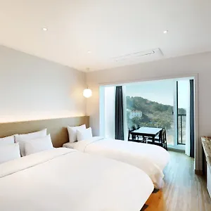 The Rest Hotel