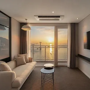 urbanstay-songdo-beach.hotelsinbusan.com/